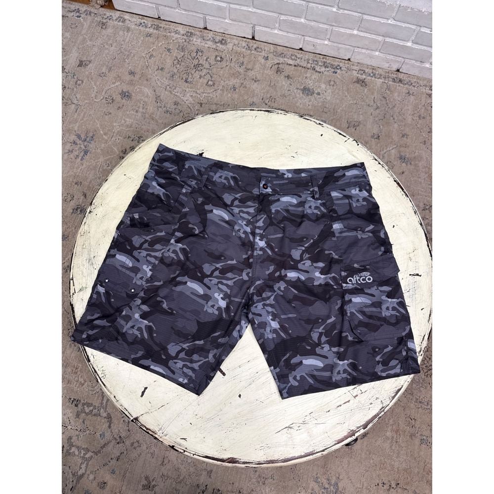 AFTCO Fishing Shorts Men 42 Grey Camo Cargo‎ Tactical Utility Pockets Outdoors